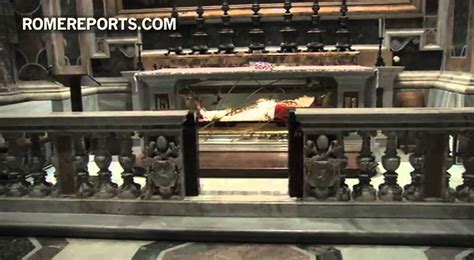 Pope Prays Before John Paul Ii Tomb On Anniversary Of His Death Youtube