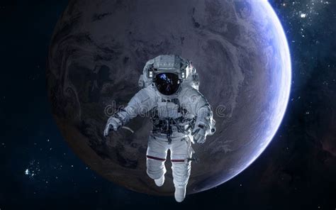 Astronauta En El Fondo De La Tierra Sistema Solar Ciencia Ficci N Foto