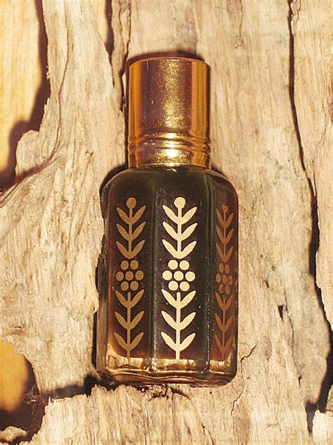 12ml Indian Agarwood Dehnul Oud Oudh Attar Perfume Oil Perfume Oud