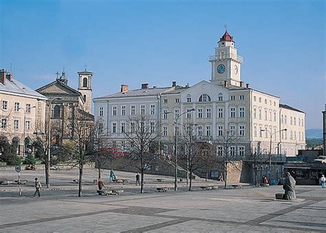 Gorlice rynek Encyklopedia PWN źródło wiarygodnej i rzetelnej wiedzy