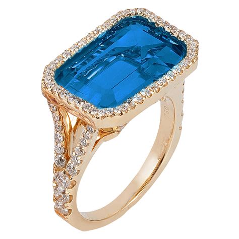 Goshwara Emerald Cut London Blue Topaz And Diamond Ring For Sale At 1stDibs