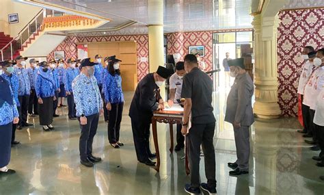 Ratusan Administrator Dan Pengawas Dilantik Menjadi Pejabat Fungsional