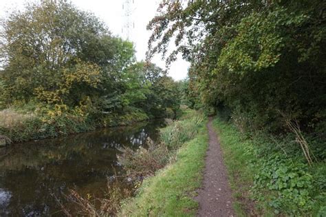 Chesterfield Canal Near Bridge A Ian S Cc By Sa Geograph