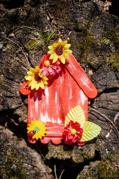 Rustic Craft Stick House Decoration - DIY & Crafts