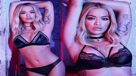 News Rita Ora Teases Her Nipples As She Draws On Her Boobs With