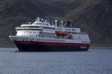 Hurtigruten Neustart Ab Hamburg Im Juni Mit Dem Hybrid