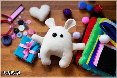 SukiSuki Naked Suki Art Packs