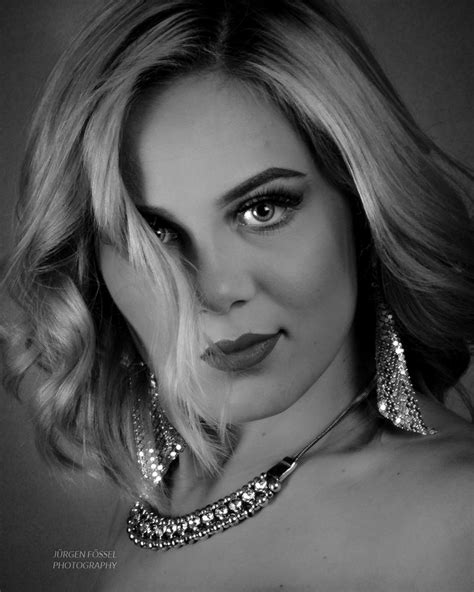 Boudoir Lady Foto And Bild Fashion Studio Frauen Bilder Auf Fotocommunity