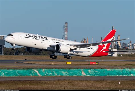 Qantas Boeing 787 9