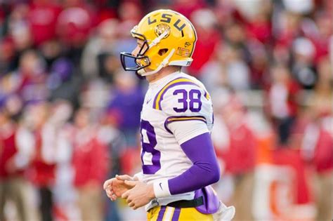 Watch: Former LSU Punter Brad Wing Throws 40-Yard TD Pass To A 300 ...