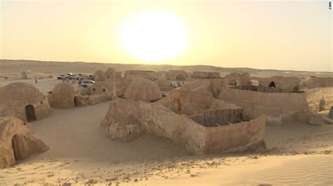 'Star Wars': Visit Tatooine, before it's swallowed by the Sahara - CNN.com