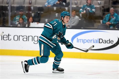 Macklin Celebrini Looks To Lead Sharks To Second Straight Win