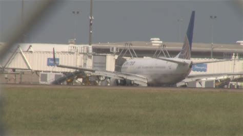 United Flight Makes Emergency Landing At Memphis Airport Localmemphis