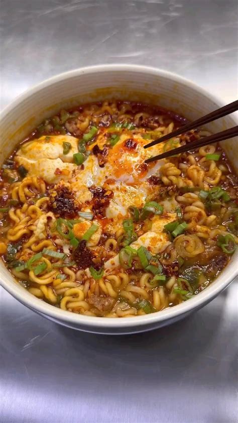 Instant noodles soup with garlic chili crisp – Artofit