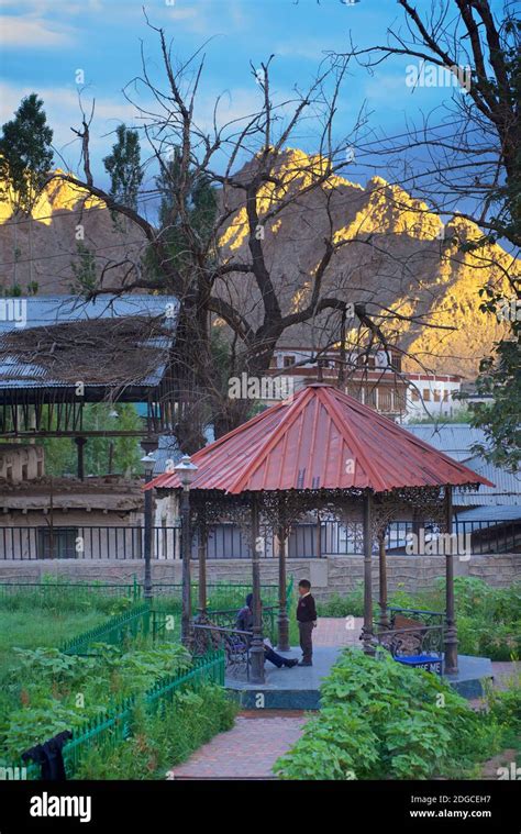 Ladakhi Schoolchildren In A Park Central Leh Ladakh Jammu And