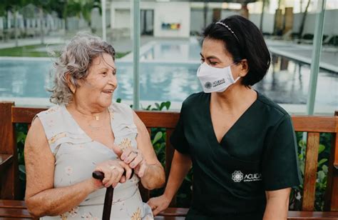 Conheça A Franquia De Cuidadores Que Mais Cresce No País