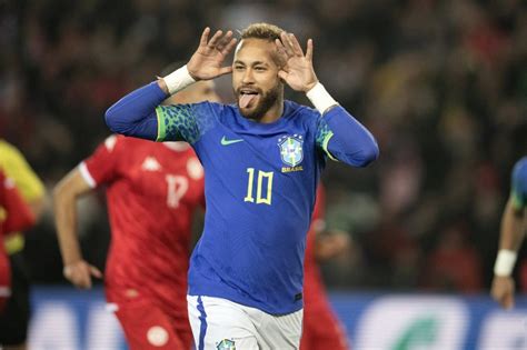 VIDEO Neymar iskočio iz tračnica i poslao poruku podrške