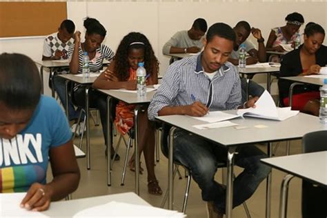 Ensino Superior P Blico Angolano Retrocedeu E Enfrenta Problemas