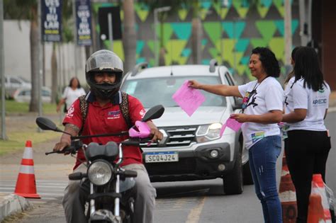 Prefeitura Municipal de Aparecida de Goiânia Aparecida realiza blitz