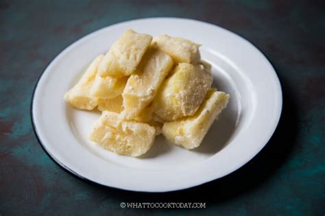 How To Make Tape/Tapai Singkong (Fermented Cassava)