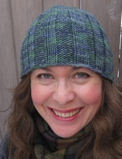 Graduated Ribs Hat A Valentine Freebie Knitting Patterns Free Scarf