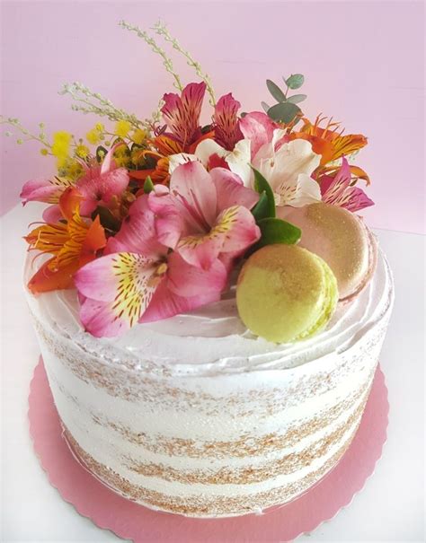 Bolo Semi Naked Cake Decorado Flores Naturais My Lovin Cake Bolo