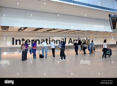 International Arrivals Hall, Terminal 5, Heathrow Airport. London Stock ...