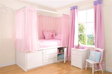 Inside The Stunning Childrens 4 Poster Bed 24 Pictures Lentine Marine