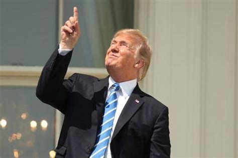 Trump Stares Directly Into Sun Without Glasses During Solar Eclipse