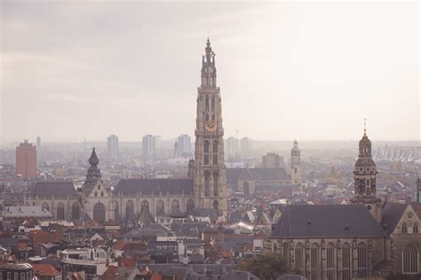 Our Hotel and Rooms — Antwerp Business Suites