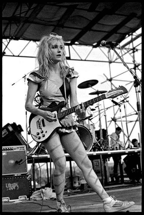 The Slits' Viv Albertine at Alexandra Palace, London 1980 Punk Rock ...