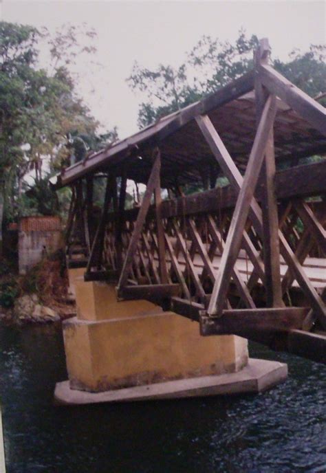 Joinville Ponte Coberta sobre o Rio Cubatão Imagem Processo de