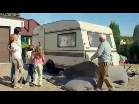 Raiffeisen Bank Flexicredit Rulota TVC YouTube