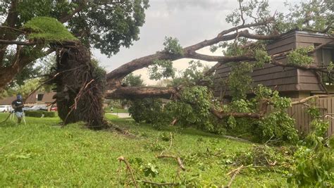 Gallery Tornado Damage In Palm Beach Gardens