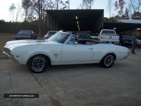 1968 Oldsmobile Cutlass Convertible