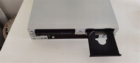 Combo Nagrywarka Dvd Vhs Hdd Pioneer Dvr Rt H