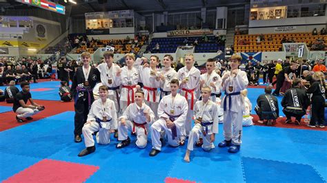 Medale Mistrzostw Wiata Taekwondo Dla Zawodnik W Tsd Pionki Nad