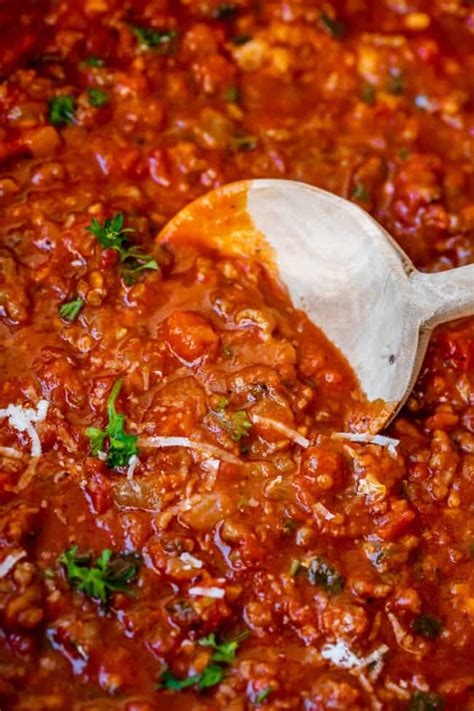 Easy Spaghetti Sauce Recipe 30 Minutes The Food Charlatan