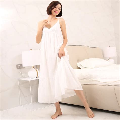 2016 100 Cotton White Spaghetti Strap Sexy Nightgown Royal Princess