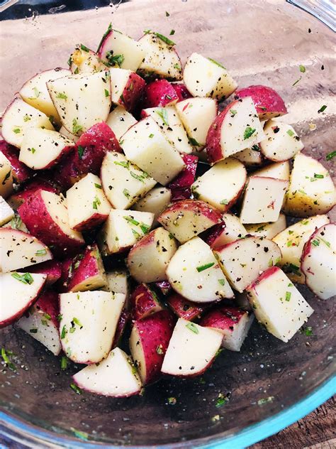 Air Fryer Garlic Rosemary Potatoes Cooks Well With Others