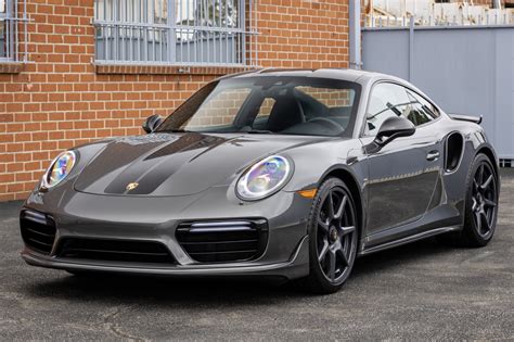 Porsche 911 Turbo S Configurator