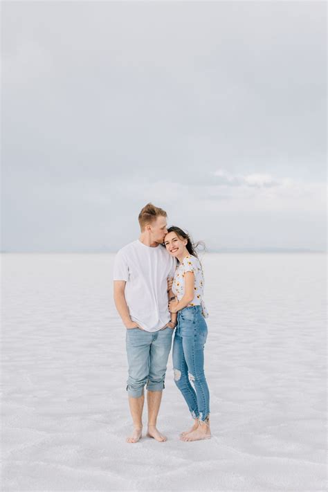 Utah Salt Flats Engagement Photos - Utah Wedding Photographer | Haley ...