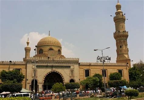 السيدة نفيسة لماذا رفض زوجها دفنها في مصر؟