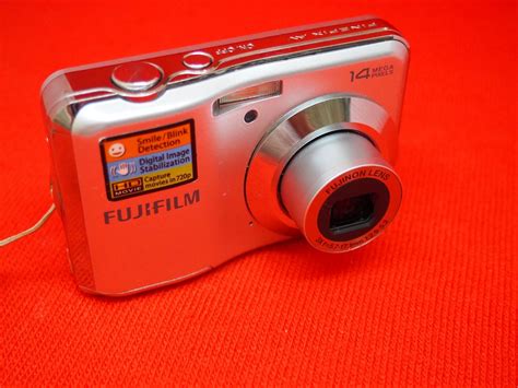 Fujifilm Finepix AV Series AV200 14 0MP Digital Camera Etsy