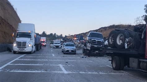 Autopista México Puebla Accidente Deja 6 Heridos Unotv