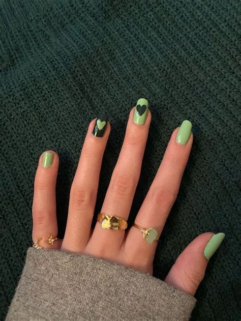 38 Green Nail Designs And Ideas