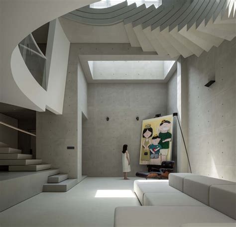 Casa de luz / 323 STUDIO | ArchDaily en Español