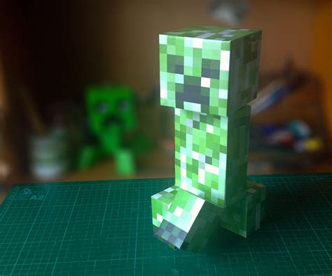 Minecraft Papercraft Giant Creeper