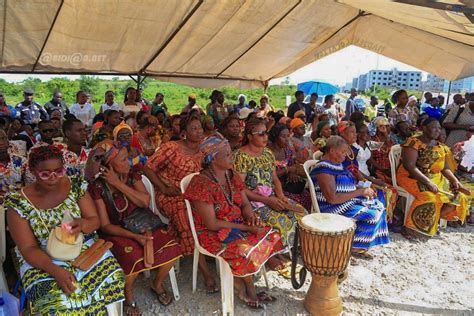 Cérémonie de remise symbolique de clés aux souscripteurs au programme