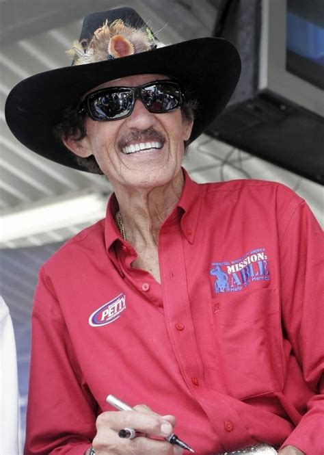 Richard Petty Buys The Team That Bears His Name